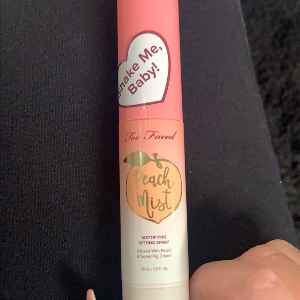 Too faced matting spray